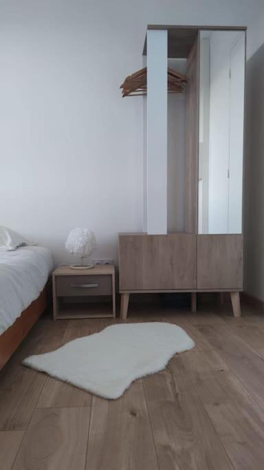 Charmant T1Bis Renove Avec Gout Rodez Exterior photo