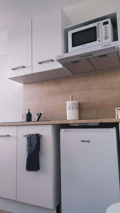 Charmant T1Bis Renove Avec Gout Rodez Exterior photo